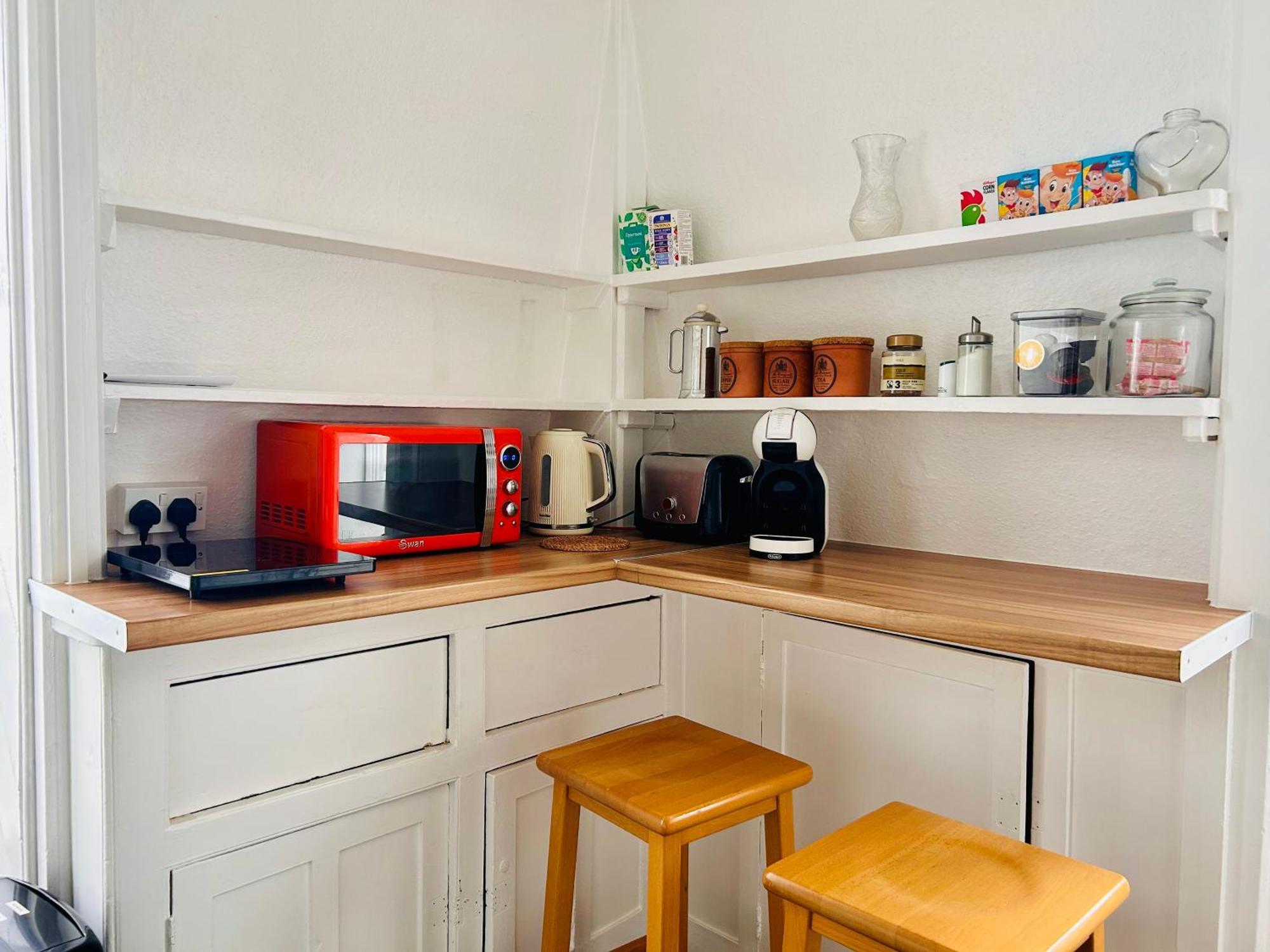 Clarence Quarters Self-Catering Guest House 포츠머스 외부 사진