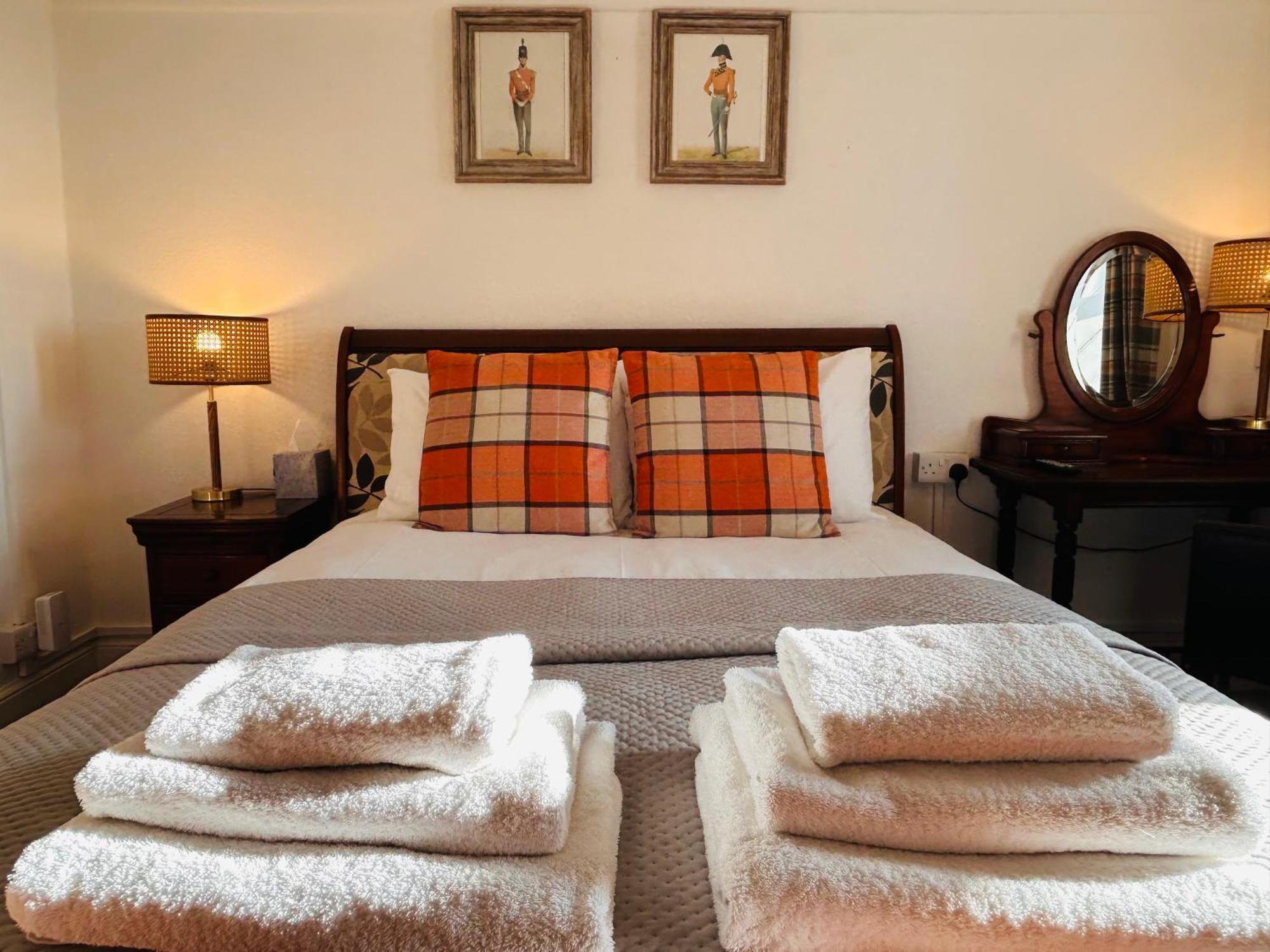 Clarence Quarters Self-Catering Guest House 포츠머스 외부 사진