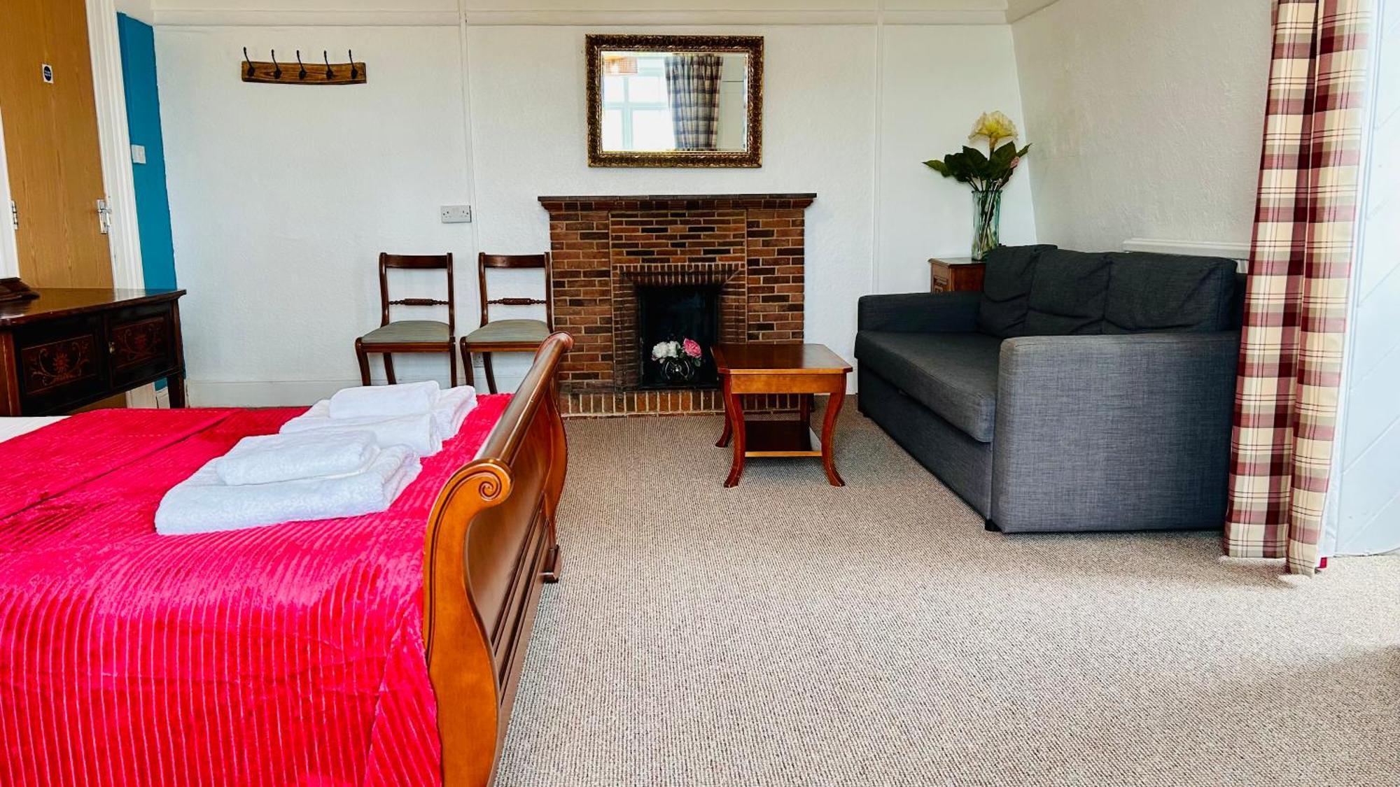 Clarence Quarters Self-Catering Guest House 포츠머스 객실 사진